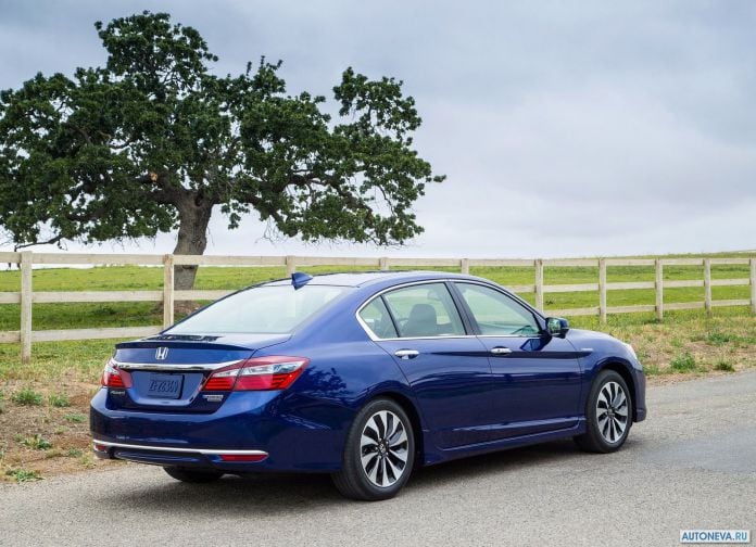 2017 Honda Accord Hybrid - фотография 37 из 77 2017 Honda Accord Hybrid - фотография 37 из 77