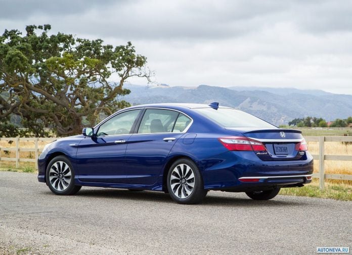 2017 Honda Accord Hybrid - фотография 39 из 77 2017 Honda Accord Hybrid - фотография 39 из 77