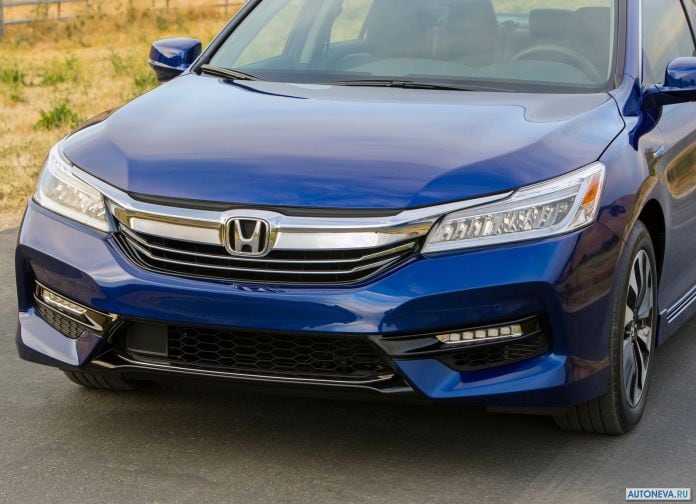 2017 Honda Accord Hybrid - фотография 63 из 77 2017 Honda Accord Hybrid - фотография 63 из 77
