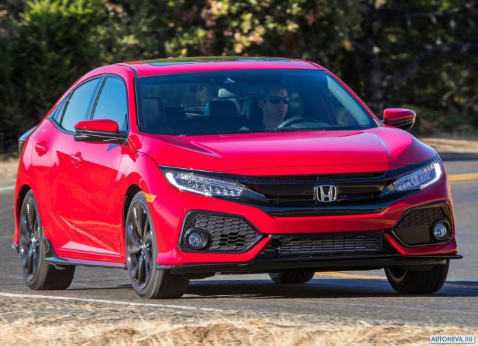 2017 Honda Civic Hatchback - фотография 33 из 147