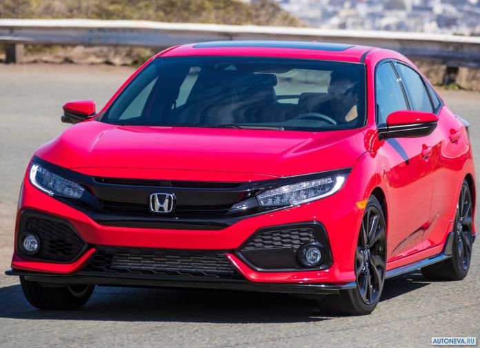 2017 Honda Civic Hatchback - фотография 40 из 147