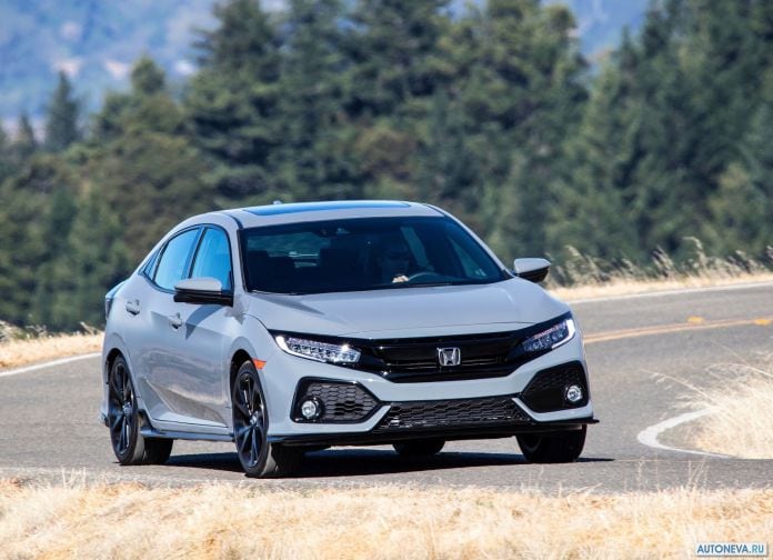 2017 Honda Civic Hatchback - фотография 58 из 147
