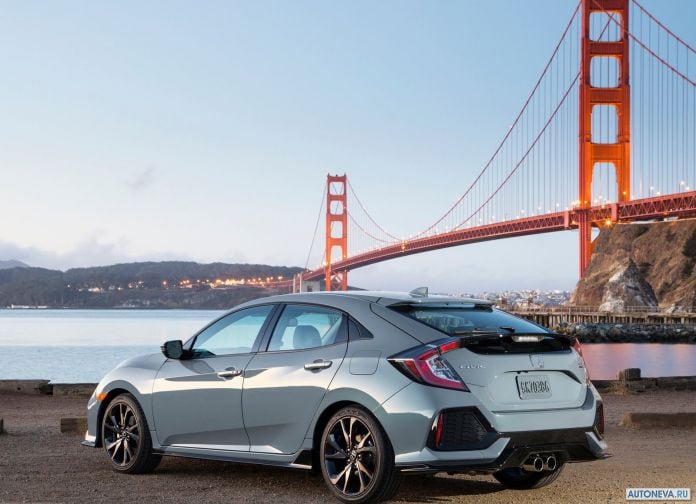 2017 Honda Civic Hatchback - фотография 75 из 147