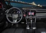 honda_2017_civic_hatchback_110.jpg