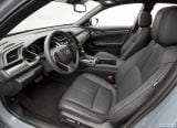 honda_2017_civic_hatchback_117.jpg