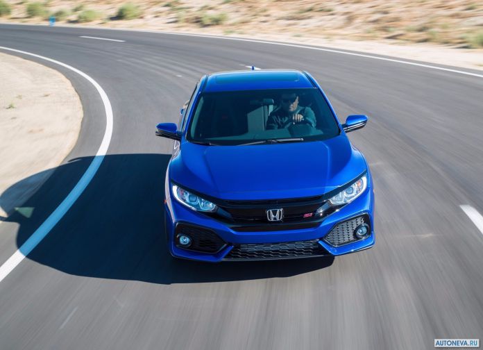 2017 Honda Civic Si Sedan - фотография 48 из 97