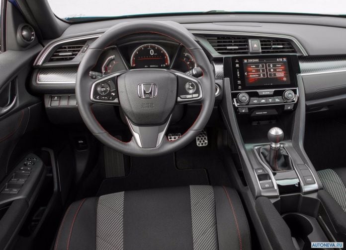 2017 Honda Civic Si Sedan - фотография 57 из 97 2017 Honda Civic Si Sedan - фотография 57 из 97