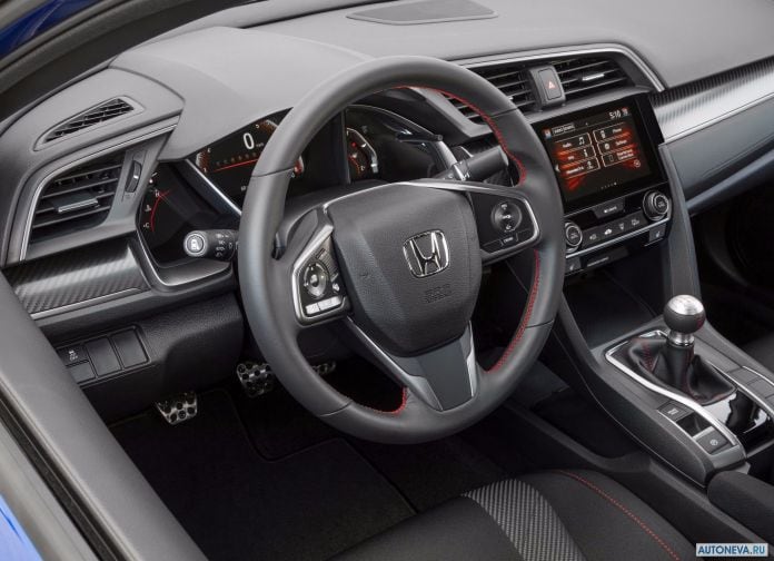 2017 Honda Civic Si Sedan - фотография 62 из 97 2017 Honda Civic Si Sedan - фотография 62 из 97