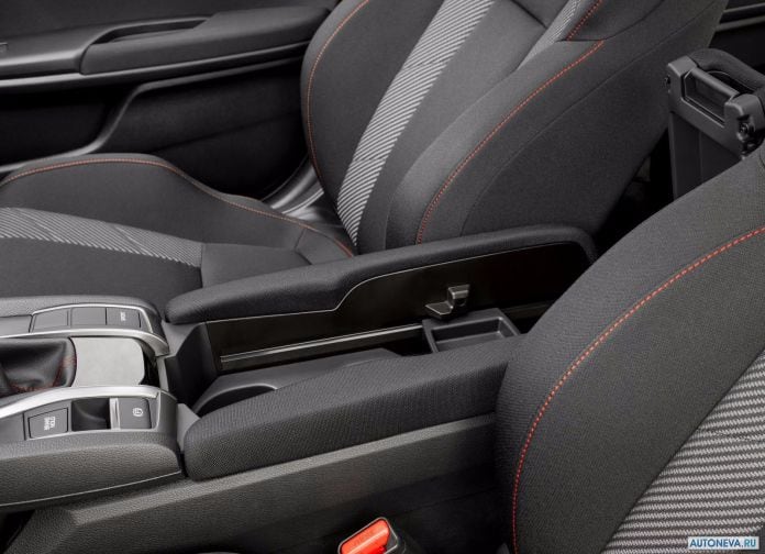 2017 Honda Civic Si Sedan - фотография 72 из 97 2017 Honda Civic Si Sedan - фотография 72 из 97