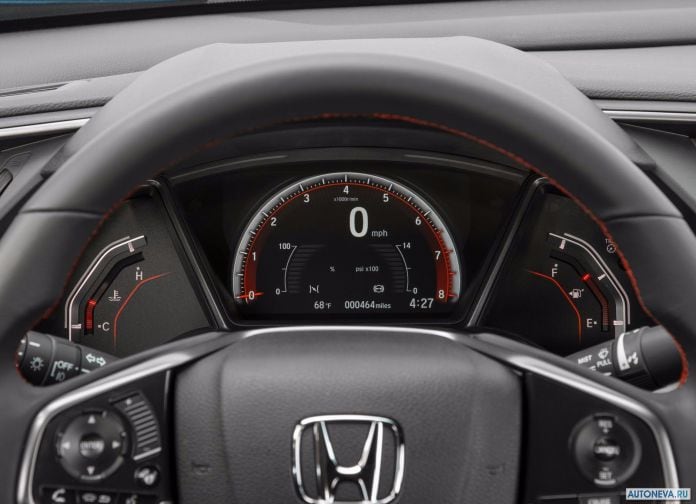 2017 Honda Civic Si Sedan - фотография 82 из 97 2017 Honda Civic Si Sedan - фотография 82 из 97