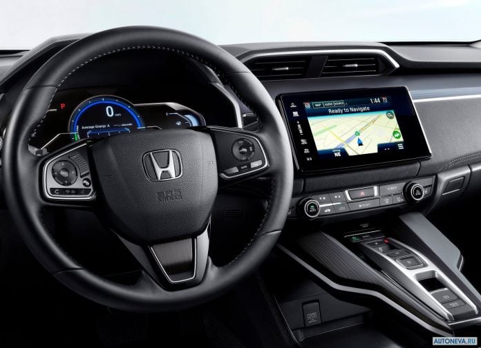 2017 Honda Clarity Electric - фотография 4 из 7