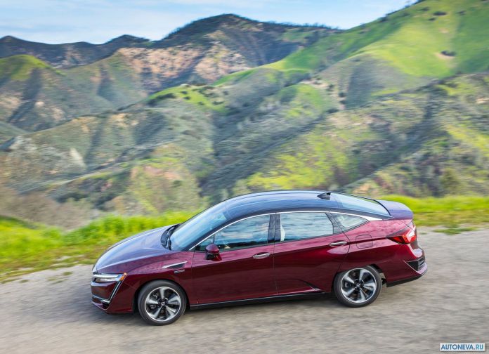 2017 Honda Clarity Fuel Cell - фотография 32 из 155 2017 Honda Clarity Fuel Cell - фотография 32 из 155