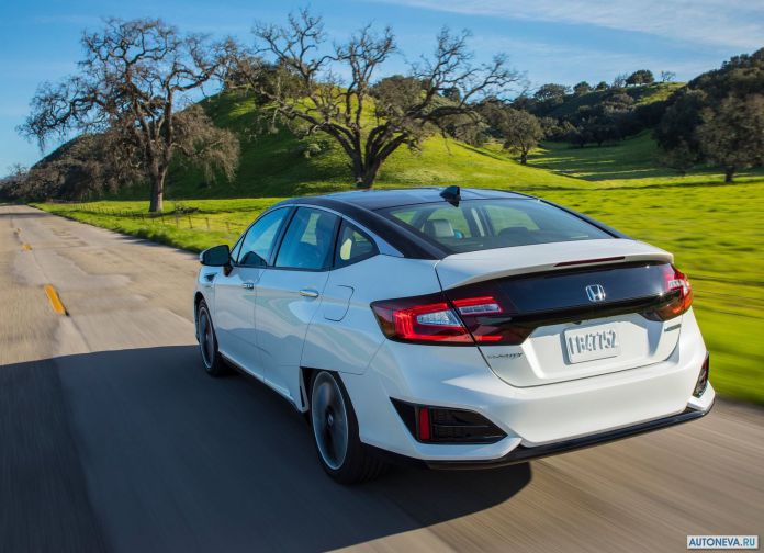 2017 Honda Clarity Fuel Cell - фотография 41 из 155 2017 Honda Clarity Fuel Cell - фотография 41 из 155
