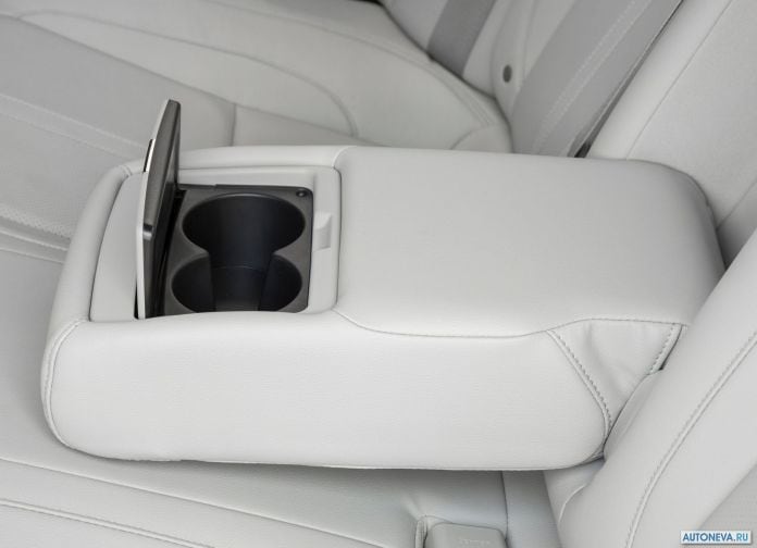2017 Honda Clarity Fuel Cell - фотография 105 из 155 2017 Honda Clarity Fuel Cell - фотография 105 из 155