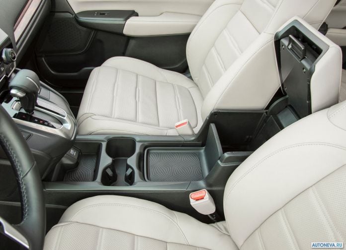 2017 Honda CR-V - фотография 77 из 111