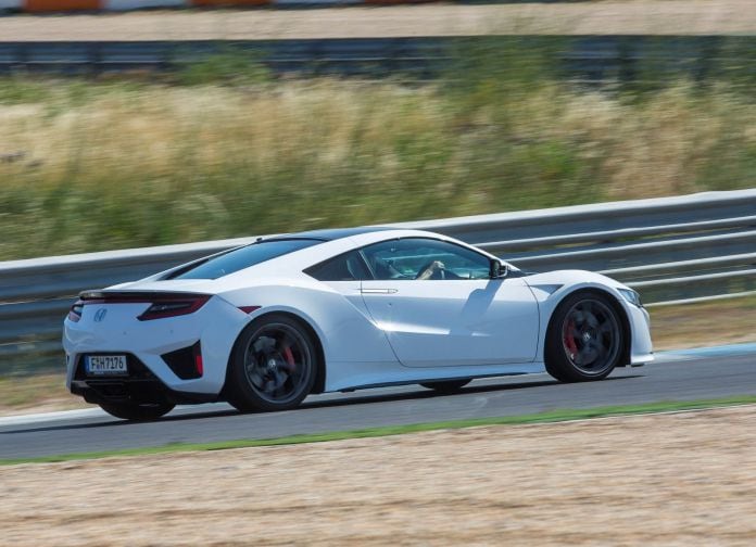 2017 Honda NSX - фотография 45 из 79 2017 Honda NSX - фотография 45 из 79