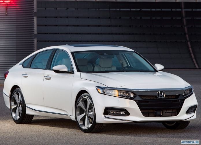 2018 Honda Accord - фотография 46 из 254 2018 Honda Accord - фотография 46 из 254