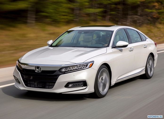 2018 Honda Accord - фотография 58 из 254