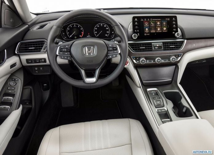 2018 Honda Accord - фотография 157 из 254 2018 Honda Accord - фотография 157 из 254