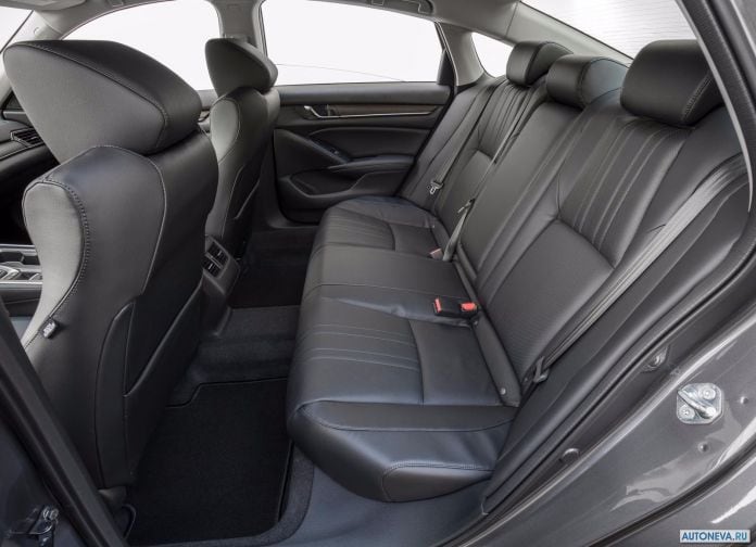 2018 Honda Accord - фотография 179 из 254