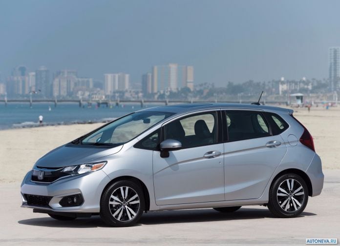 2018 Honda Fit - фотография 7 из 152