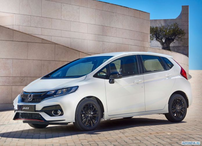 2018 Honda Jazz - фотография 2 из 11 2018 Honda Jazz - фотография 2 из 11