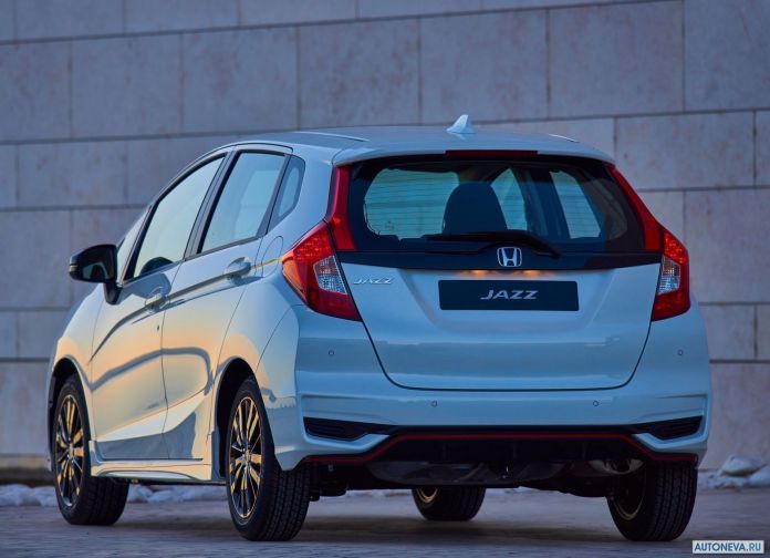 2018 Honda Jazz - фотография 4 из 11