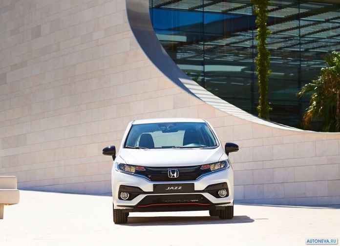 2018 Honda Jazz - фотография 7 из 11 2018 Honda Jazz - фотография 7 из 11