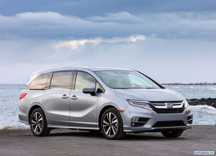2018 Honda Odyssey - фотография 2 из 205