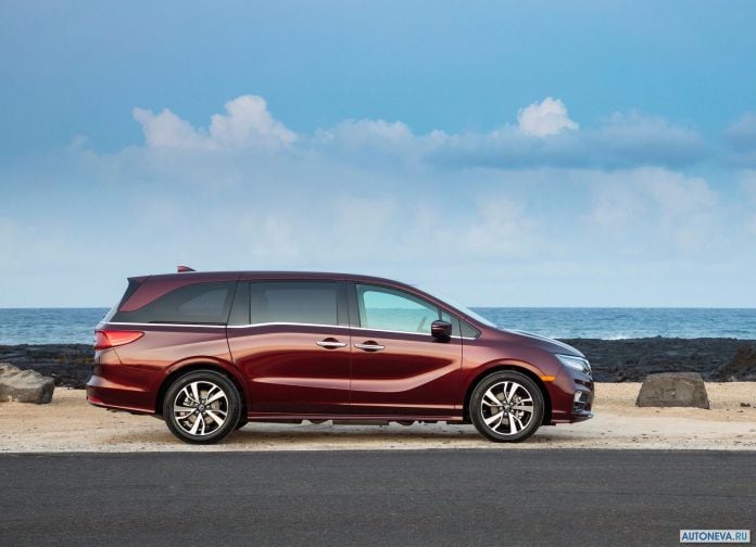 2018 Honda Odyssey - фотография 43 из 205