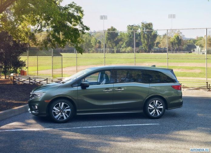 2018 Honda Odyssey - фотография 49 из 205