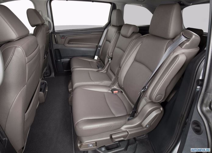 2018 Honda Odyssey - фотография 111 из 205