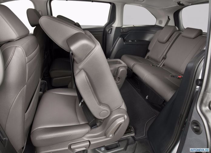 2018 Honda Odyssey - фотография 113 из 205