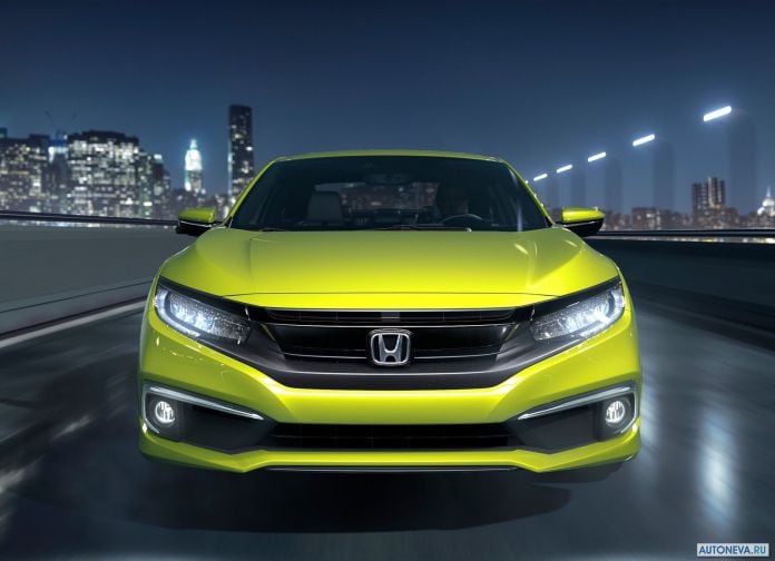 2019 Honda Civic Coupe - фотография 4 из 12