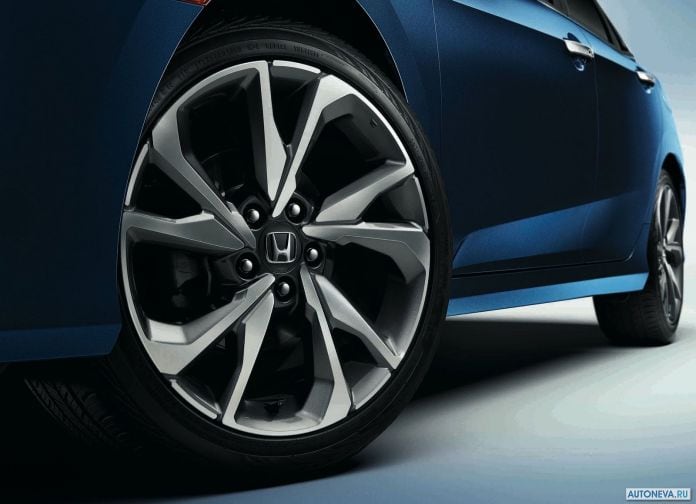 2019 Honda Civic Sedan - фотография 15 из 16