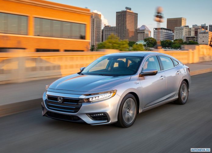 2019 Honda Insight - фотография 26 из 133