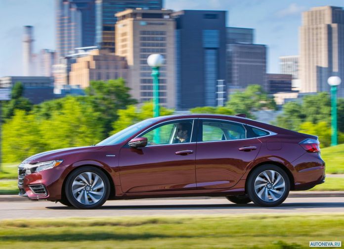 2019 Honda Insight - фотография 36 из 133