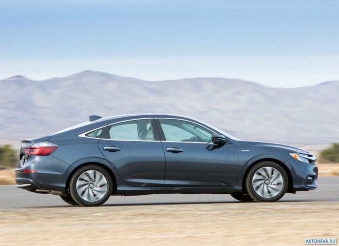 2019 Honda Insight - фотография 38 из 133