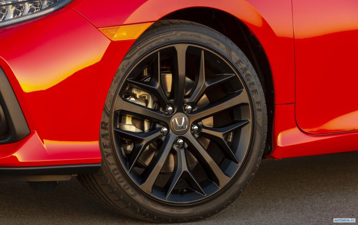 2020 Honda Civic Coupe Si - фотография 15 из 16