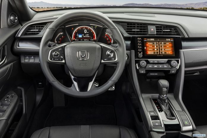 2020 Honda Civic Hatchback NA - фотография 5 из 12