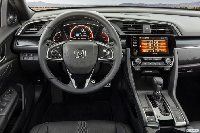 2020 Honda Civic Hatchback NA - фотография 5 из 12 2020 Honda Civic Hatchback NA - фотография 5 из 12