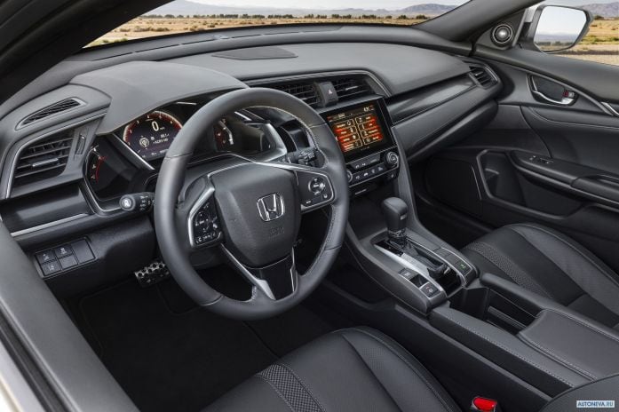 2020 Honda Civic Hatchback NA - фотография 9 из 12 2020 Honda Civic Hatchback NA - фотография 9 из 12