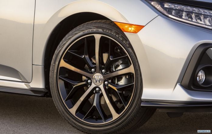 2020 Honda Civic Hatchback NA - фотография 12 из 12
