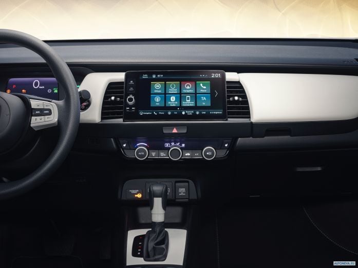 2020 Honda Jazz e:HEV Basic - фотография 7 из 18 2020 Honda Jazz e:HEV Basic - фотография 7 из 18