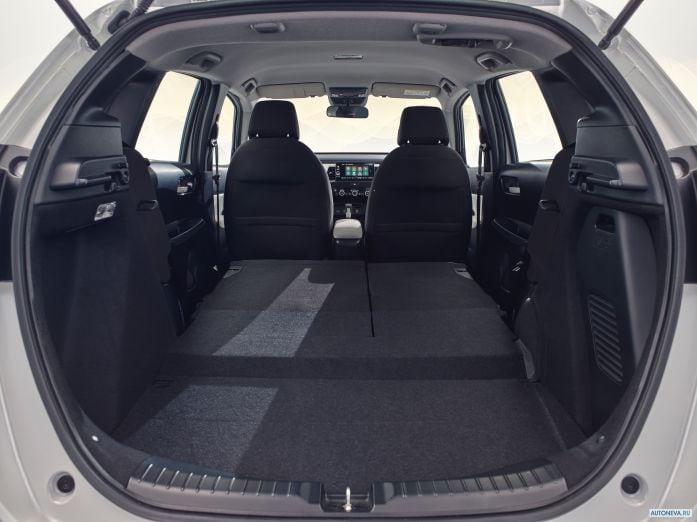 2020 Honda Jazz e:HEV Basic - фотография 14 из 18 2020 Honda Jazz e:HEV Basic - фотография 14 из 18