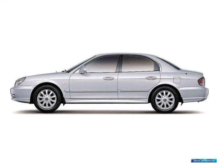 2001 Hyundai Sonata - фотография 2 из 51