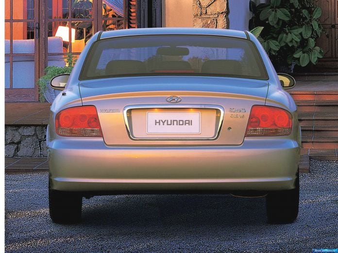 2001 Hyundai Sonata - фотография 27 из 51 2001 Hyundai Sonata - фотография 27 из 51