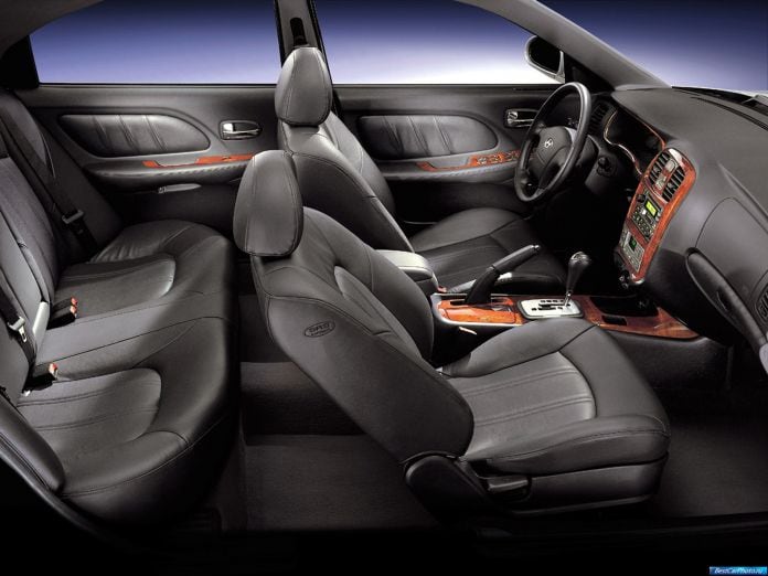 2001 Hyundai Sonata - фотография 38 из 51 2001 Hyundai Sonata - фотография 38 из 51