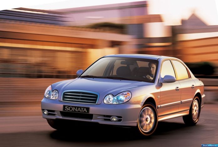 2002 Hyundai Sonata - фотография 1 из 35