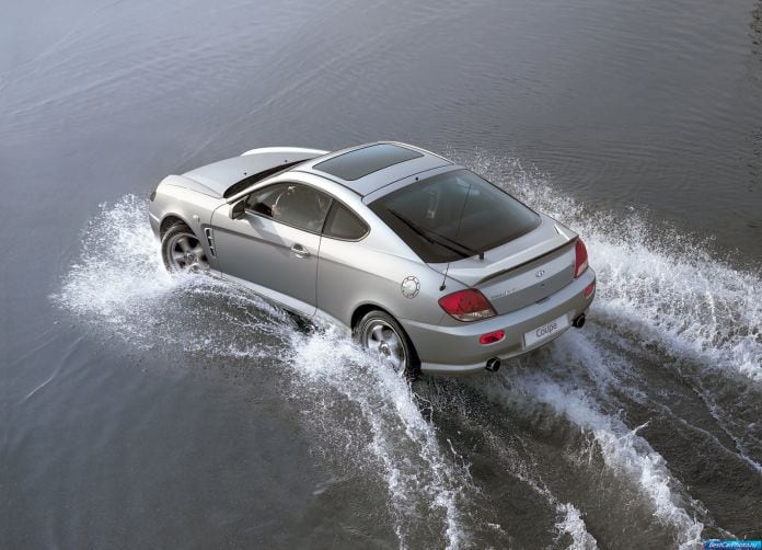 2005 Hyundai Coupe - фотография 9 из 37 2005 Hyundai Coupe - фотография 9 из 37